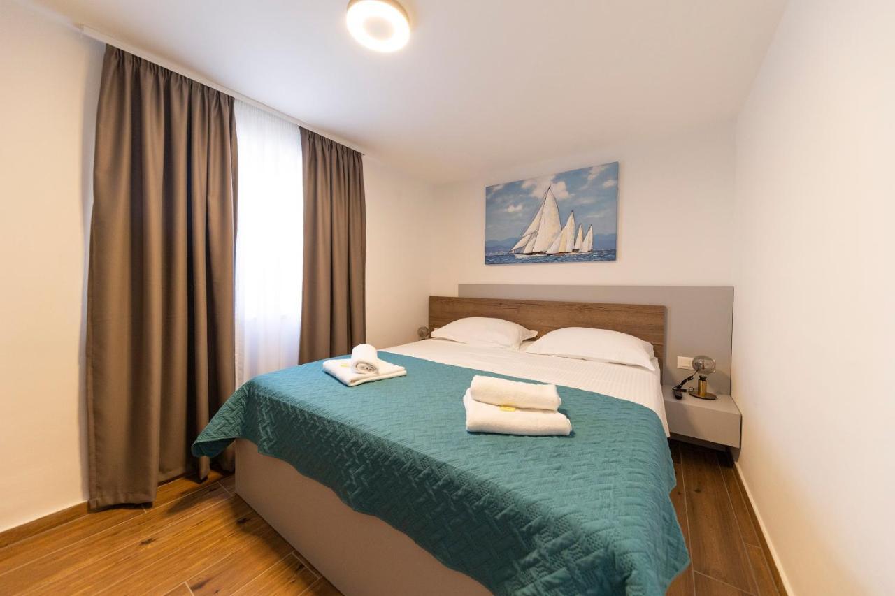 Apartmani Diklo Zára Kültér fotó