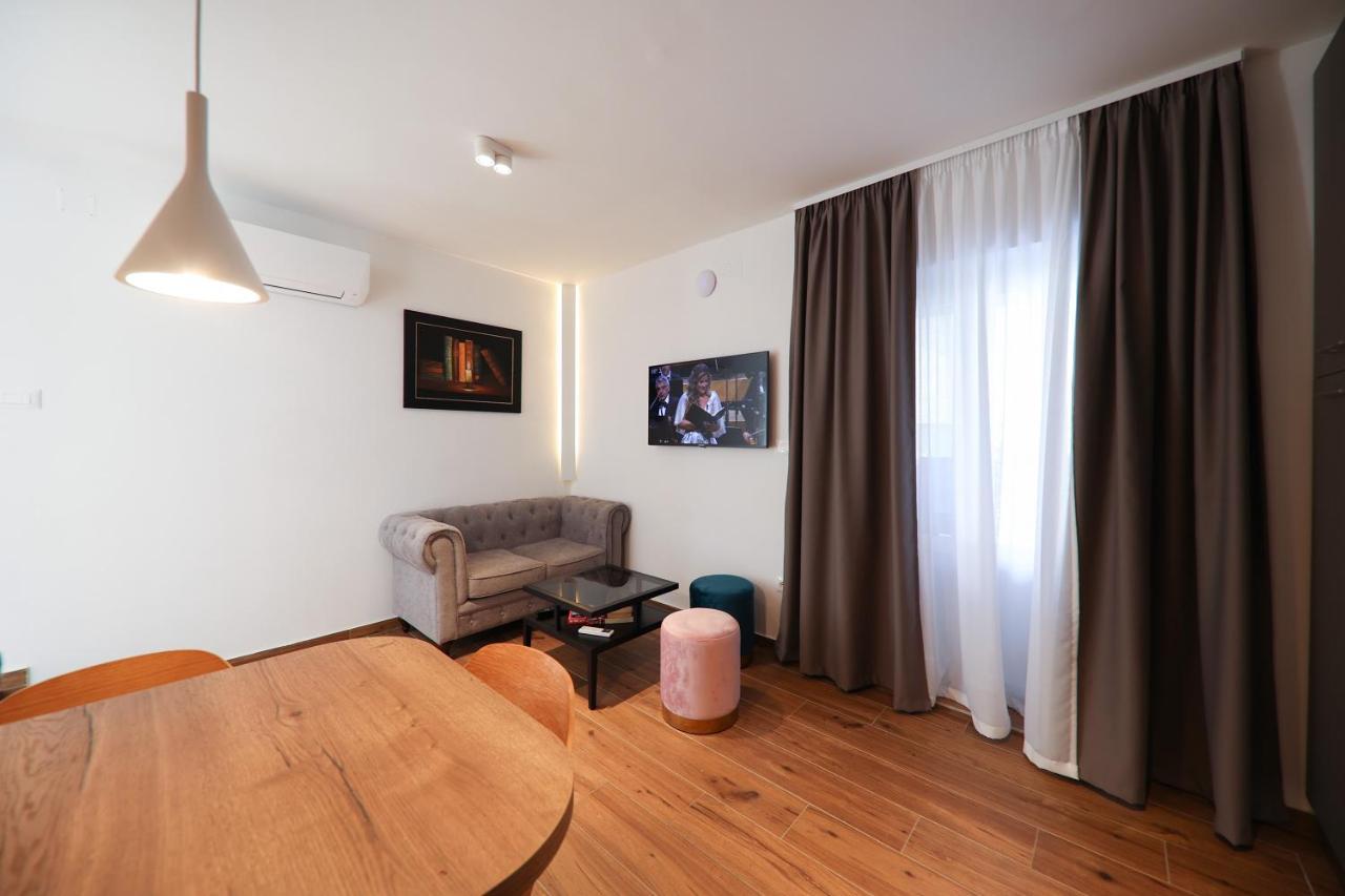 Apartmani Diklo Zára Kültér fotó