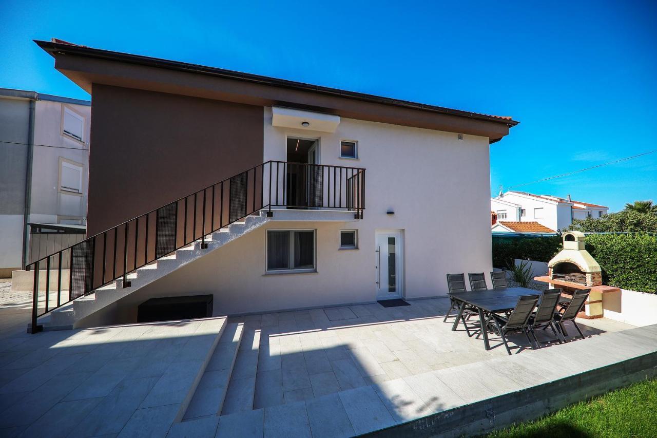 Apartmani Diklo Zára Kültér fotó