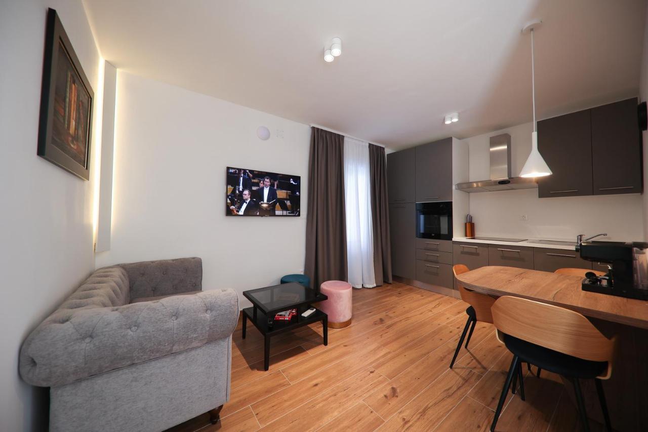 Apartmani Diklo Zára Kültér fotó