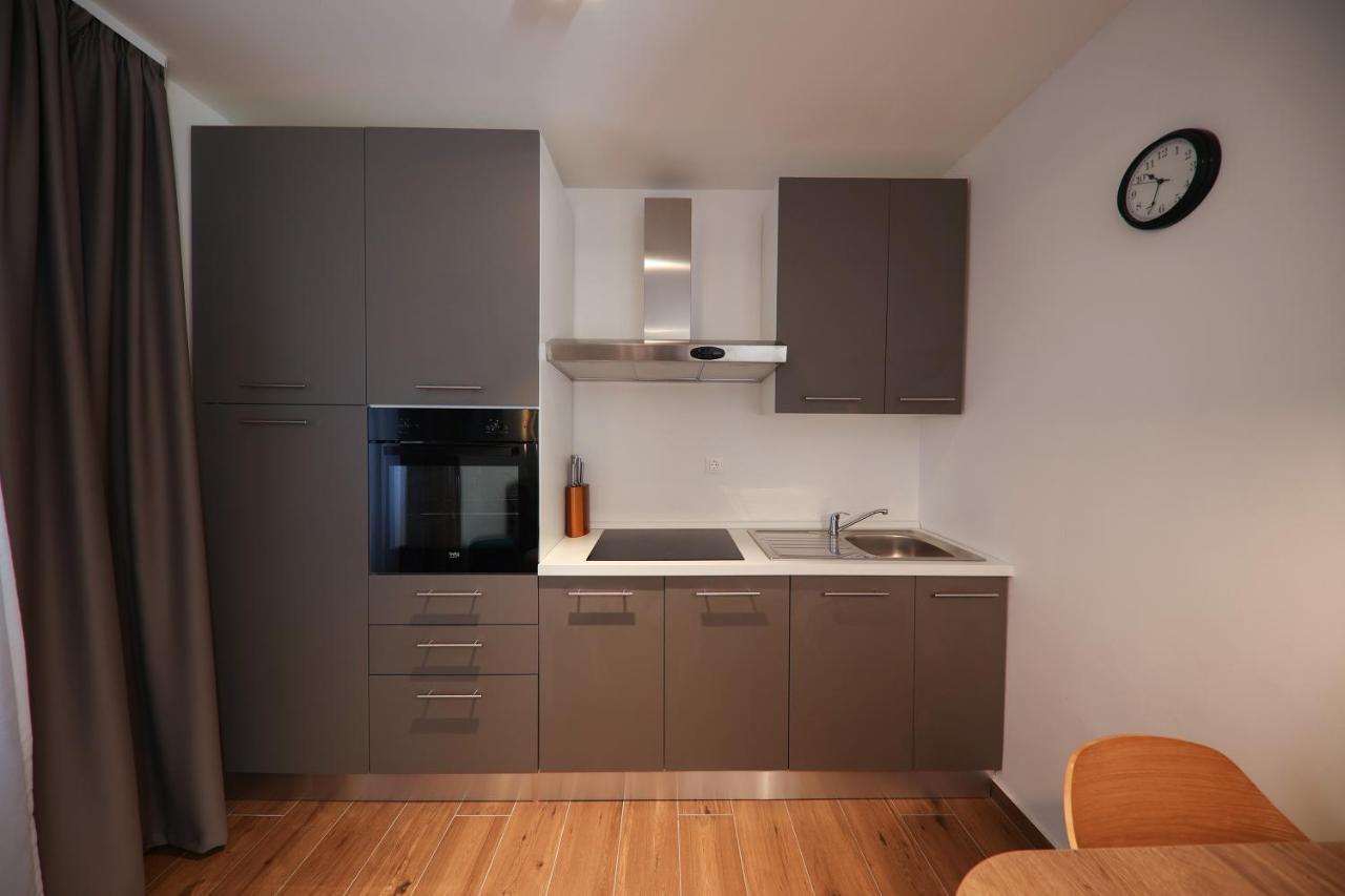 Apartmani Diklo Zára Kültér fotó