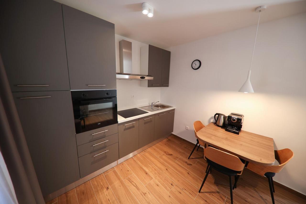Apartmani Diklo Zára Kültér fotó